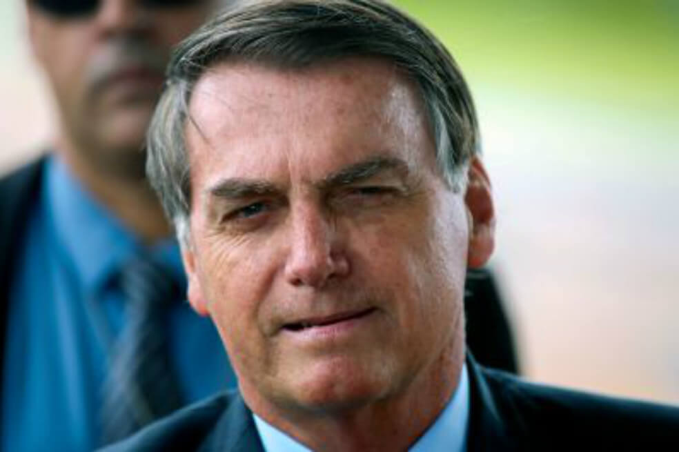 Bolsonaro tacha de «ficción» y «porquería» documental brasileño nominado al Óscar