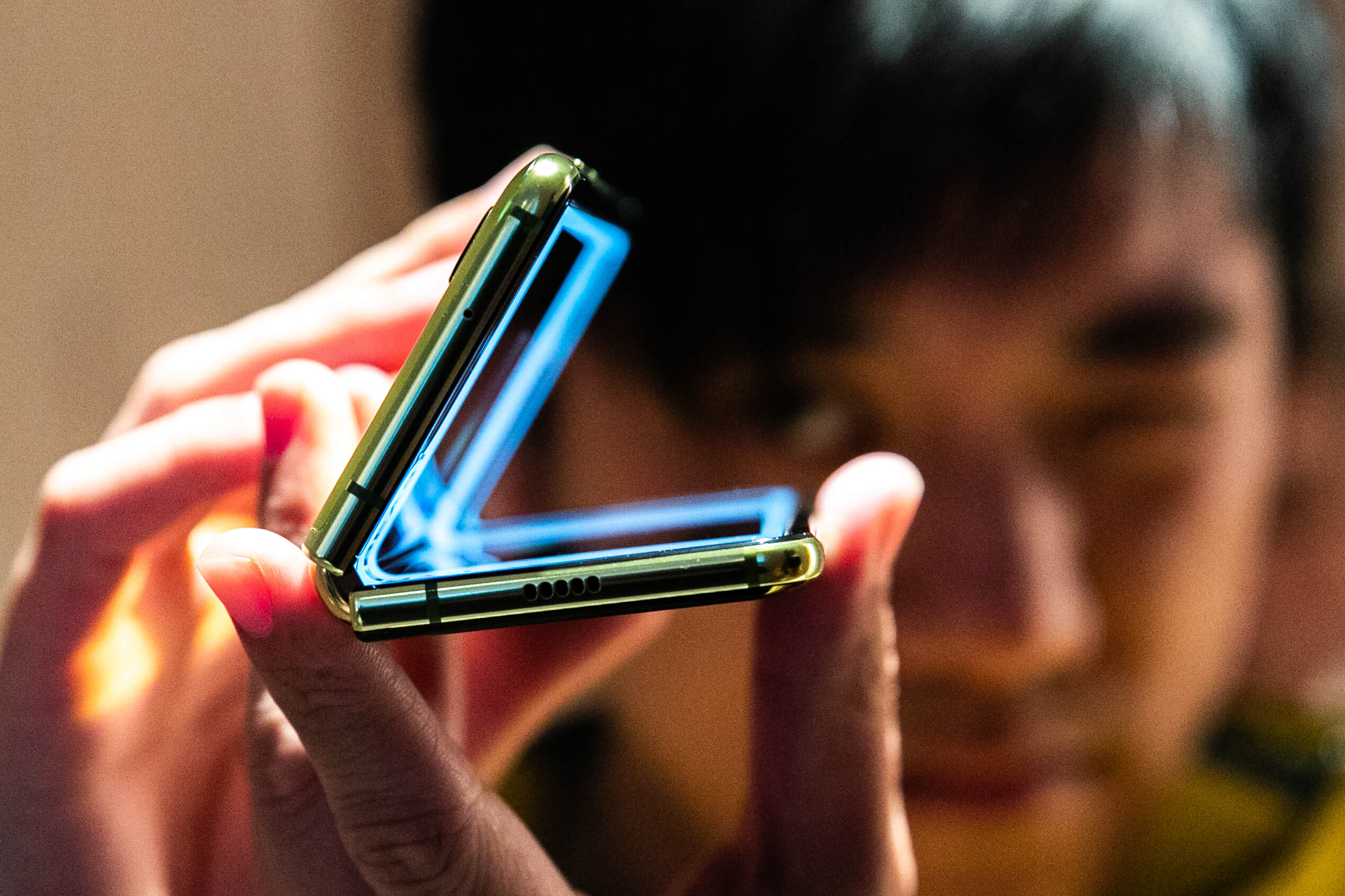 Samsung lanzará en septiembre su «smartphone» plegable