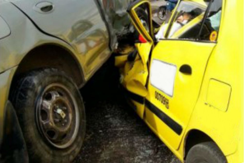 Entre febrero y abril se dispararon accidentes protagonizados por taxis en Bogotá