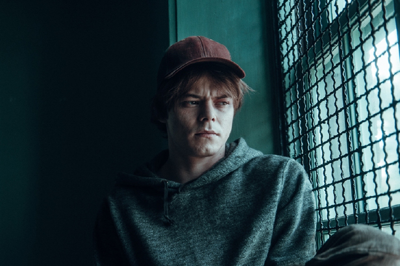 Charlie Heaton: “‘Los nuevos mutantes’ se siente como una película independiente”