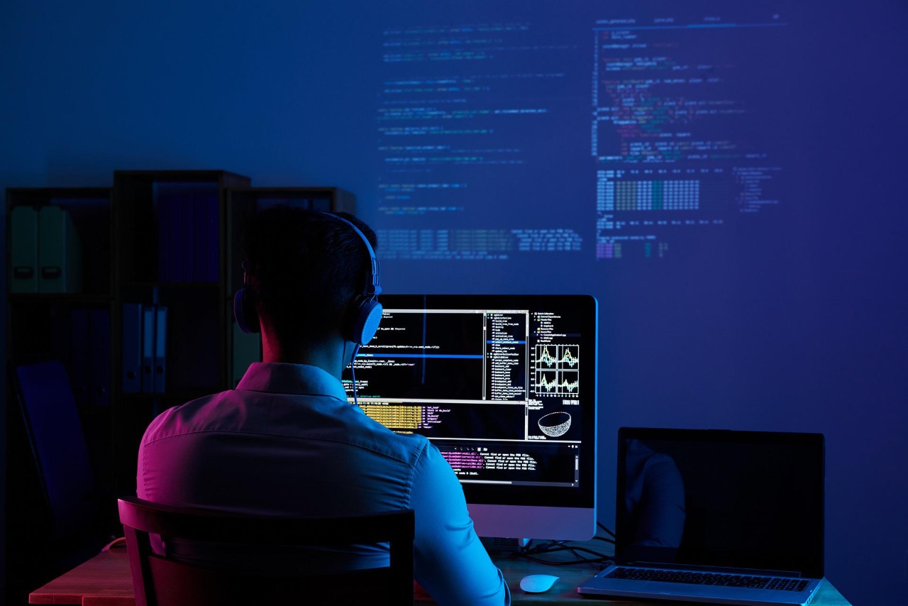 Ofrecen becas para mayores de 30 años en desarrollo de software, en Medellín