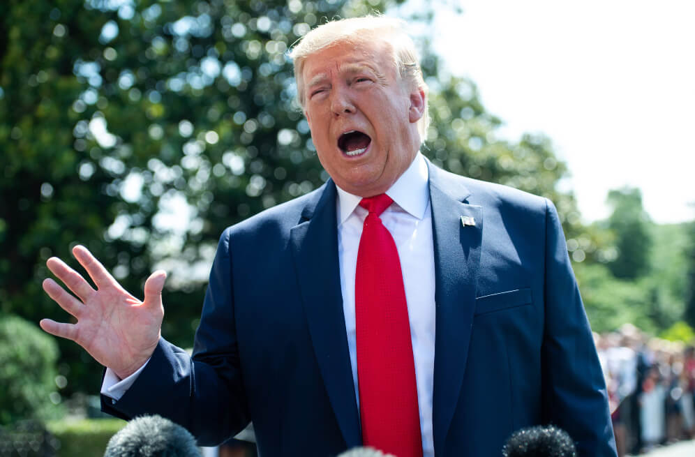 Juicio político es «una declaración de guerra a la democracia»: Trump