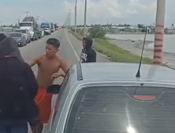 Denuncian cobro de peaje ilegal en Tasajera: ¿Cómo opera?