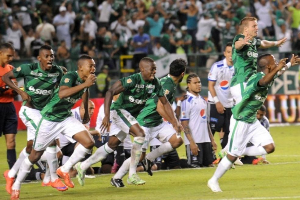 Los azucareros están empatados en estrellas con Júnior de Barranquilla e Independiente Santa Fe. Los tres tienen nueve campeonatos. Cali es el equipo con más subcampeonatos (14) del FPC.