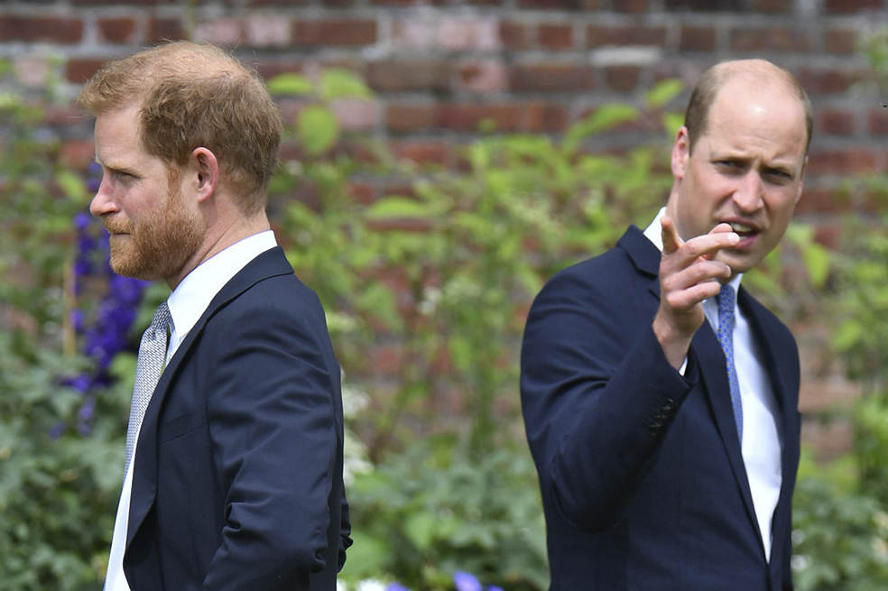 Prima de los príncipes William y Harry fue hallada muerta en su casa. Tenía 20 años