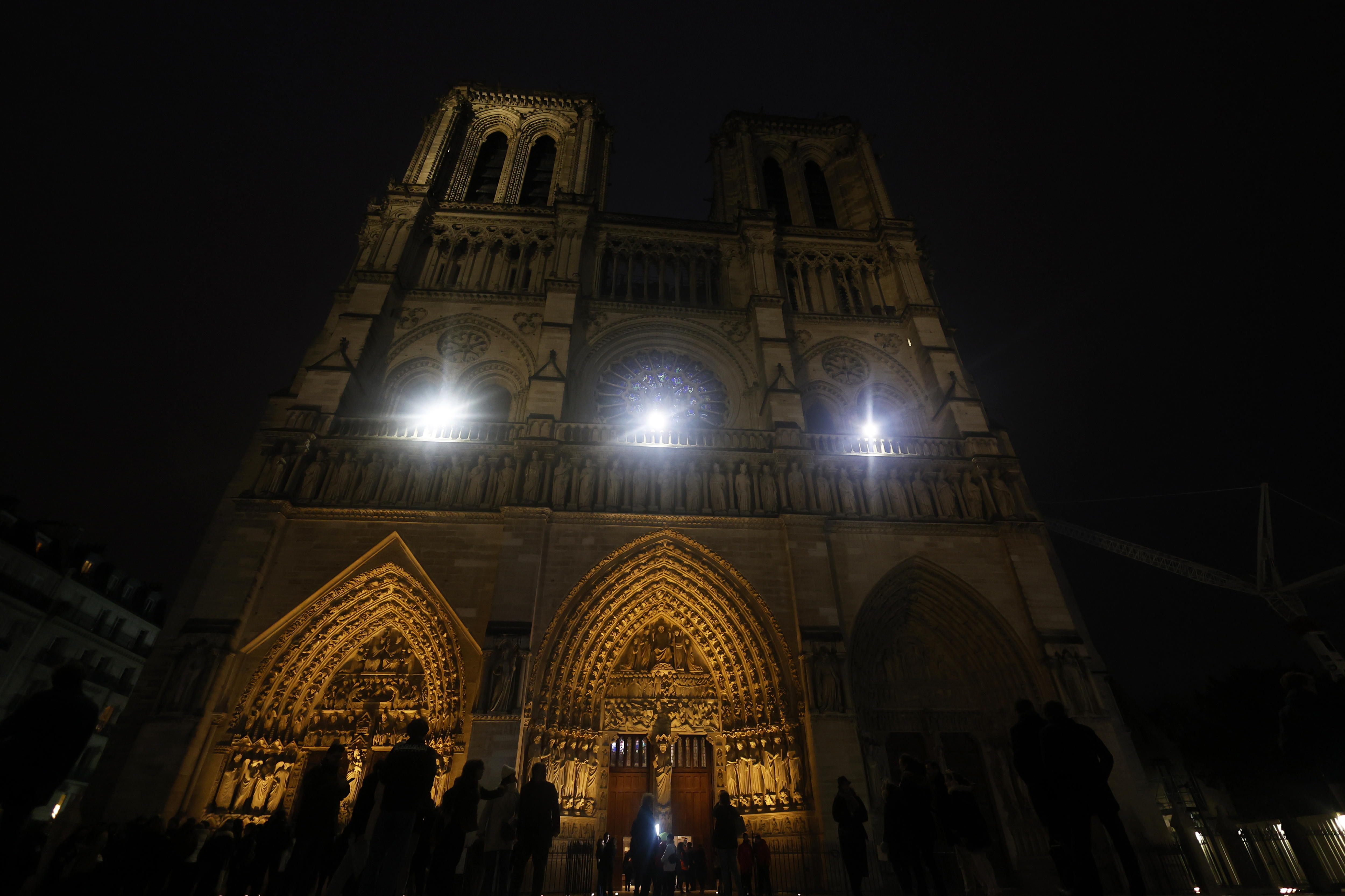 Notre Dame espera recibir la visita de 15 millones de personas por año