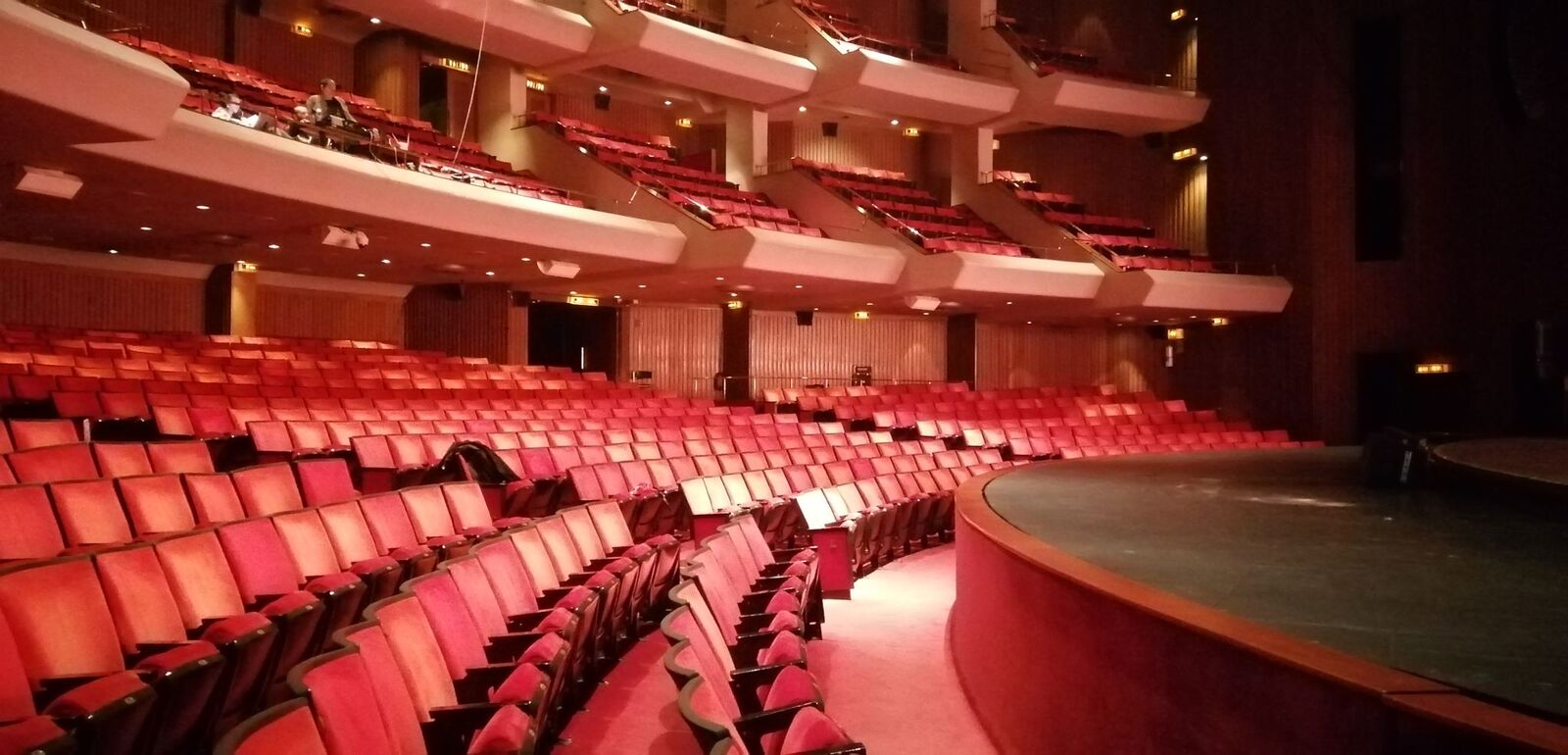 Teatro vs Covid-19: entre la crisis y la creatividad