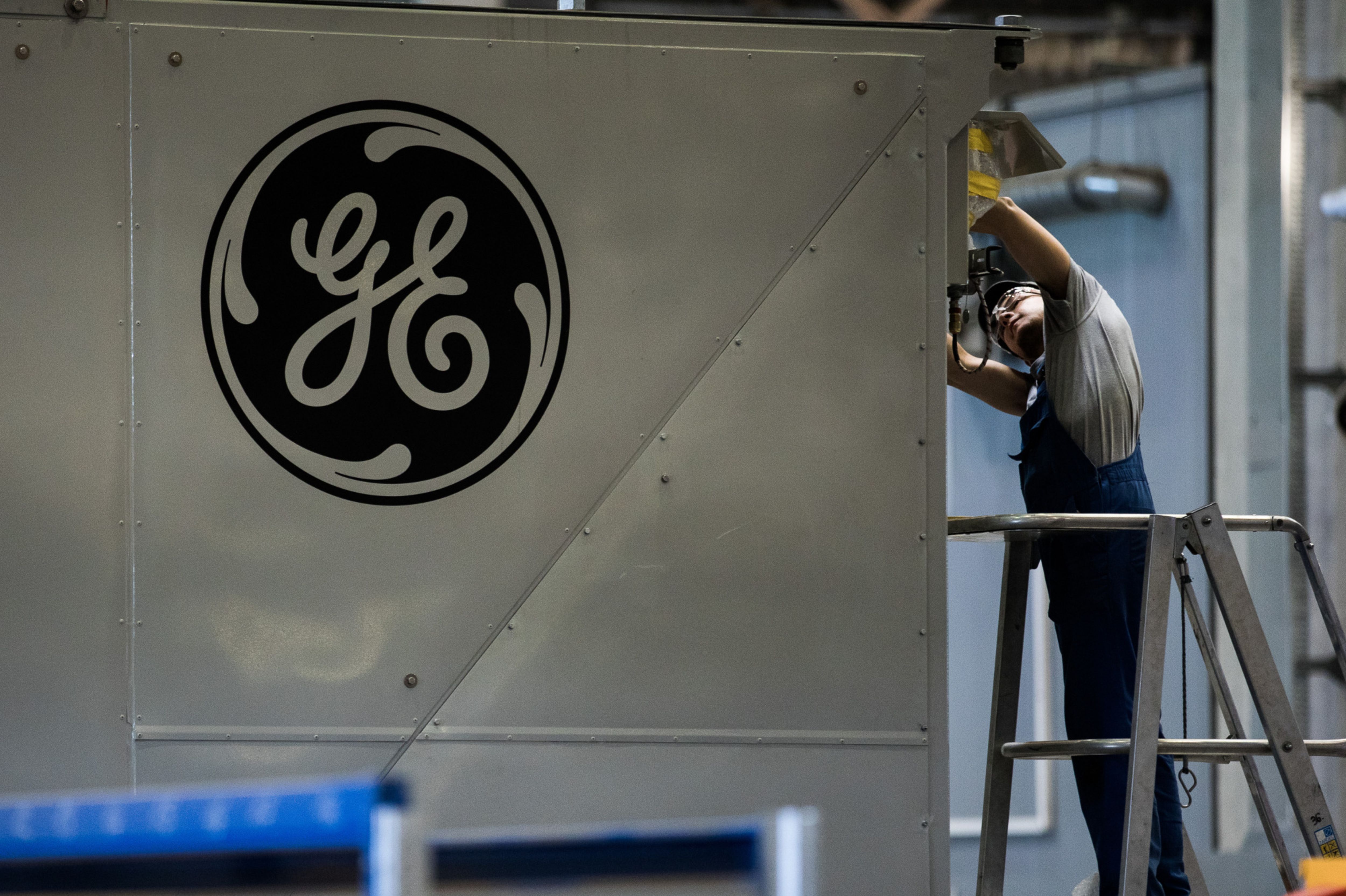 General Electric se dividirá en tres compañías y pondrá fin al conglomerado