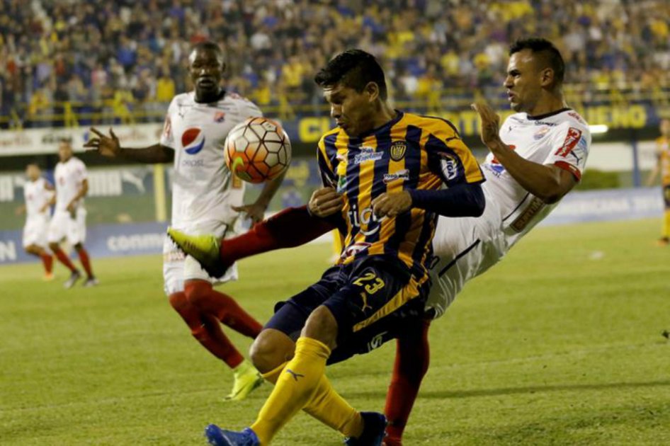 A pesar del 2-0 en contra, Medellín logró seguir con vida en la Sudamericana