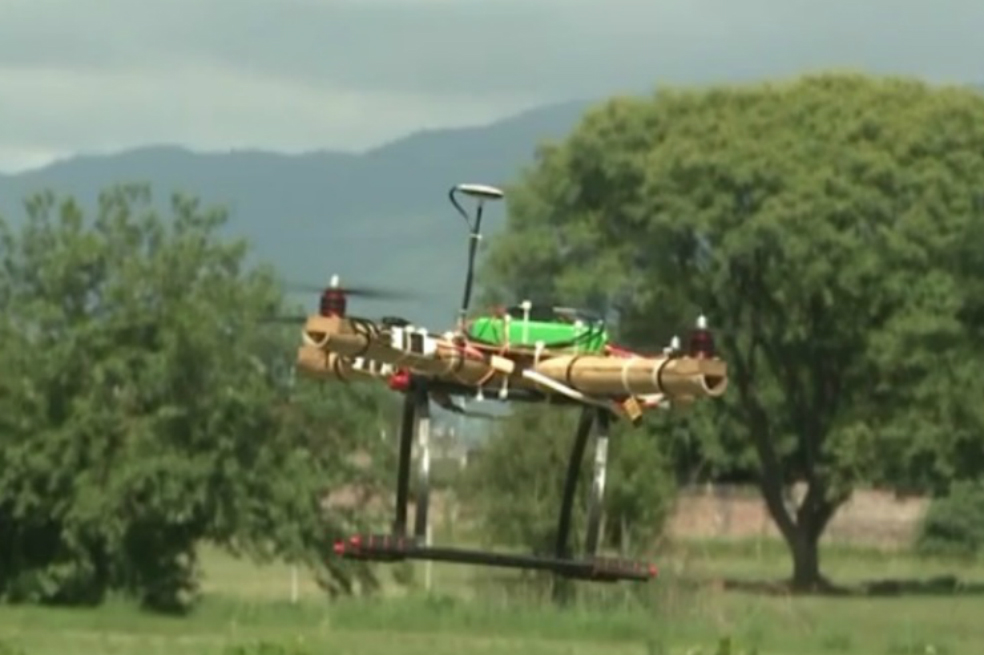 Científicos fabrican drones de bambú