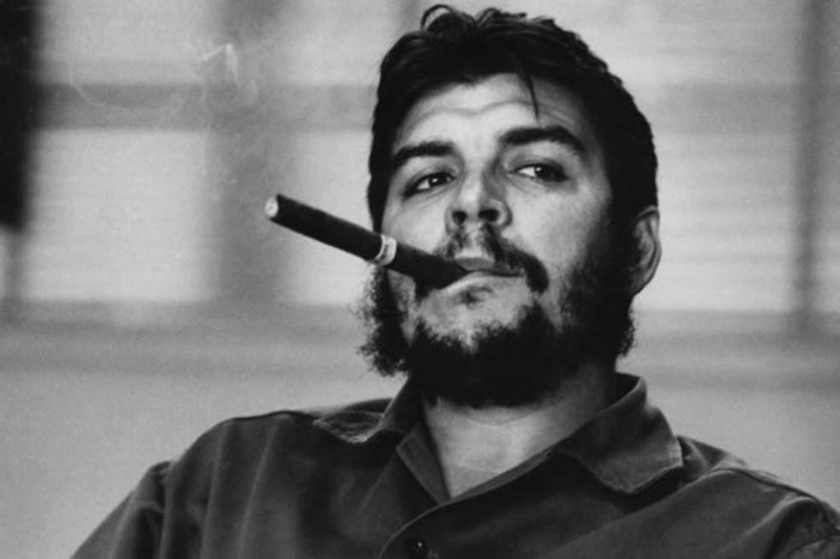 El Che casi muere en el lago Titicaca en 1953, según su amigo de aventuras