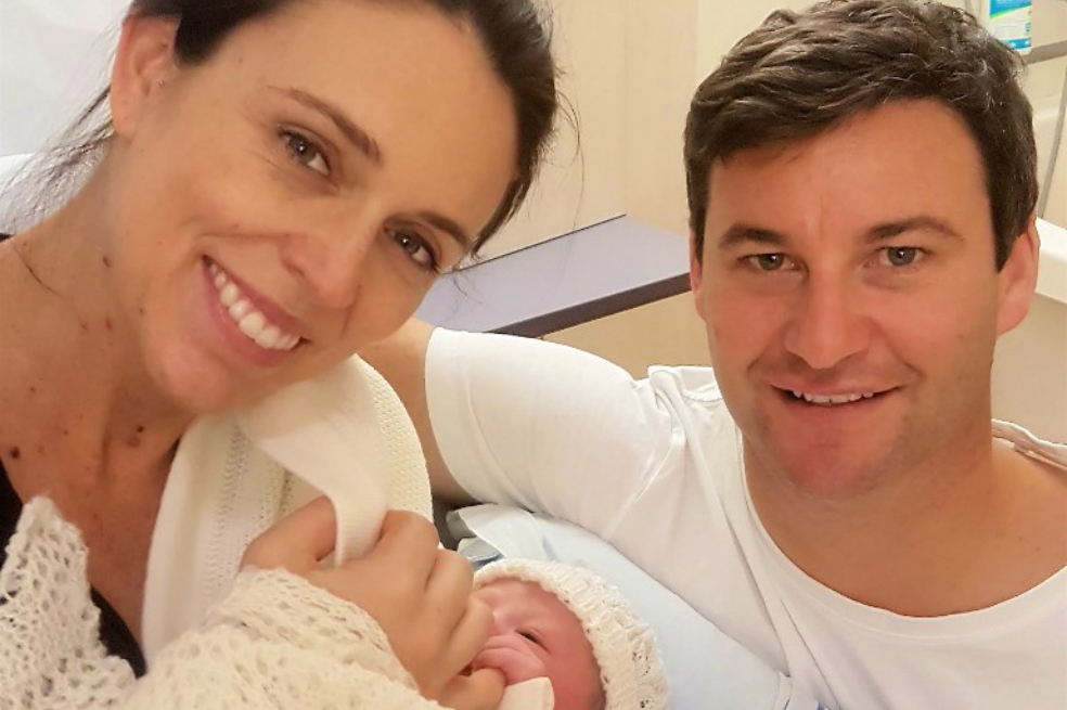La segunda vez que una primera ministra da a luz en su cargo