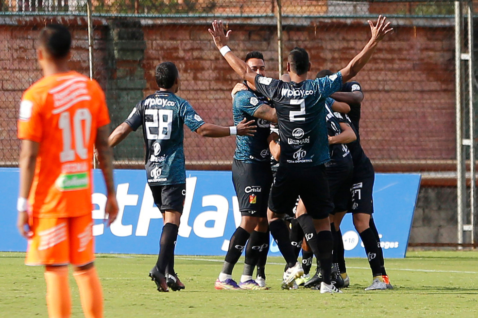 Henry Rojas le dio la victoria al Pereira sobre Envigado