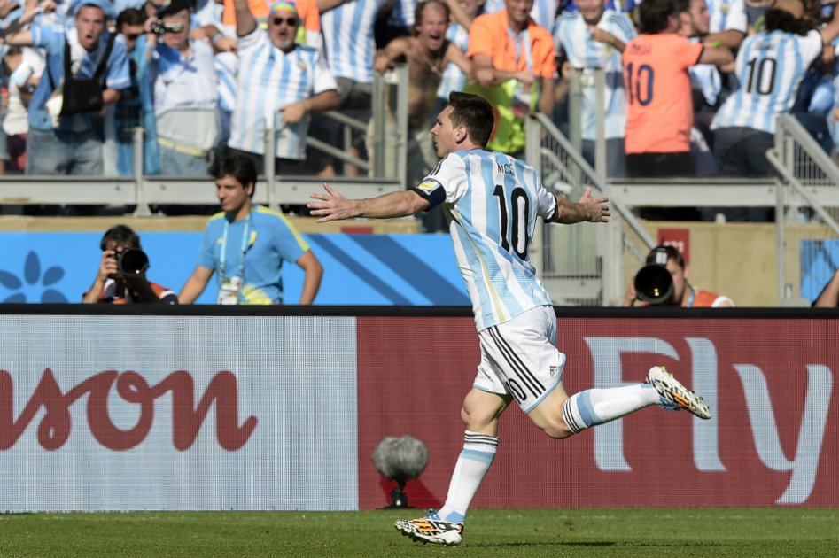 Un golazo de Messi en el último minuto dio la victoria a Argentina sobre Irán