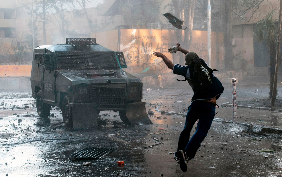 Impresionantes imágenes del viernes de protestas en Chile