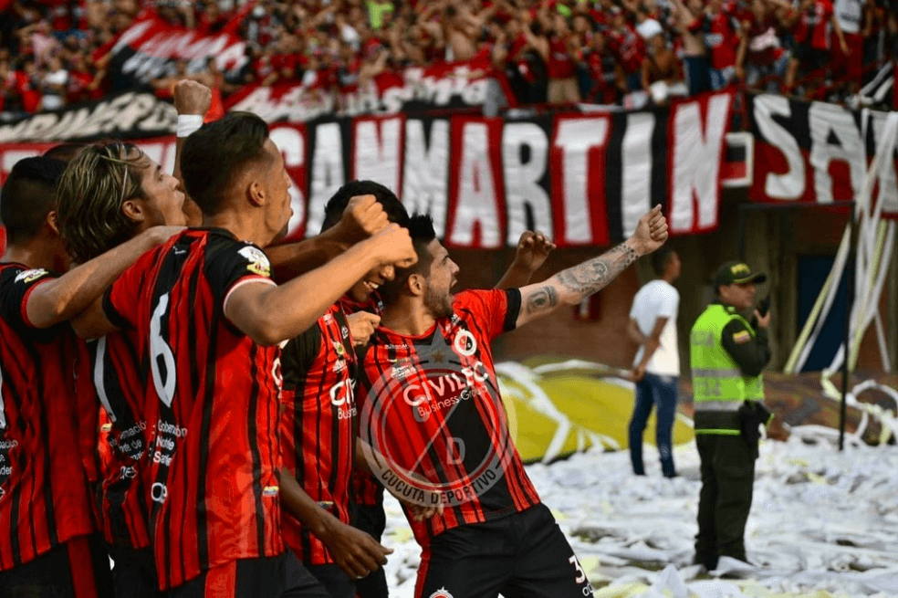 Partidazo: Cúcuta venció a Bucaramanga y es el nuevo líder de la Liga Águila.