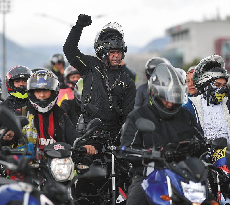 Movilización de motocicletas y carros en Bogotá 3 de marzo: dónde y por qué son