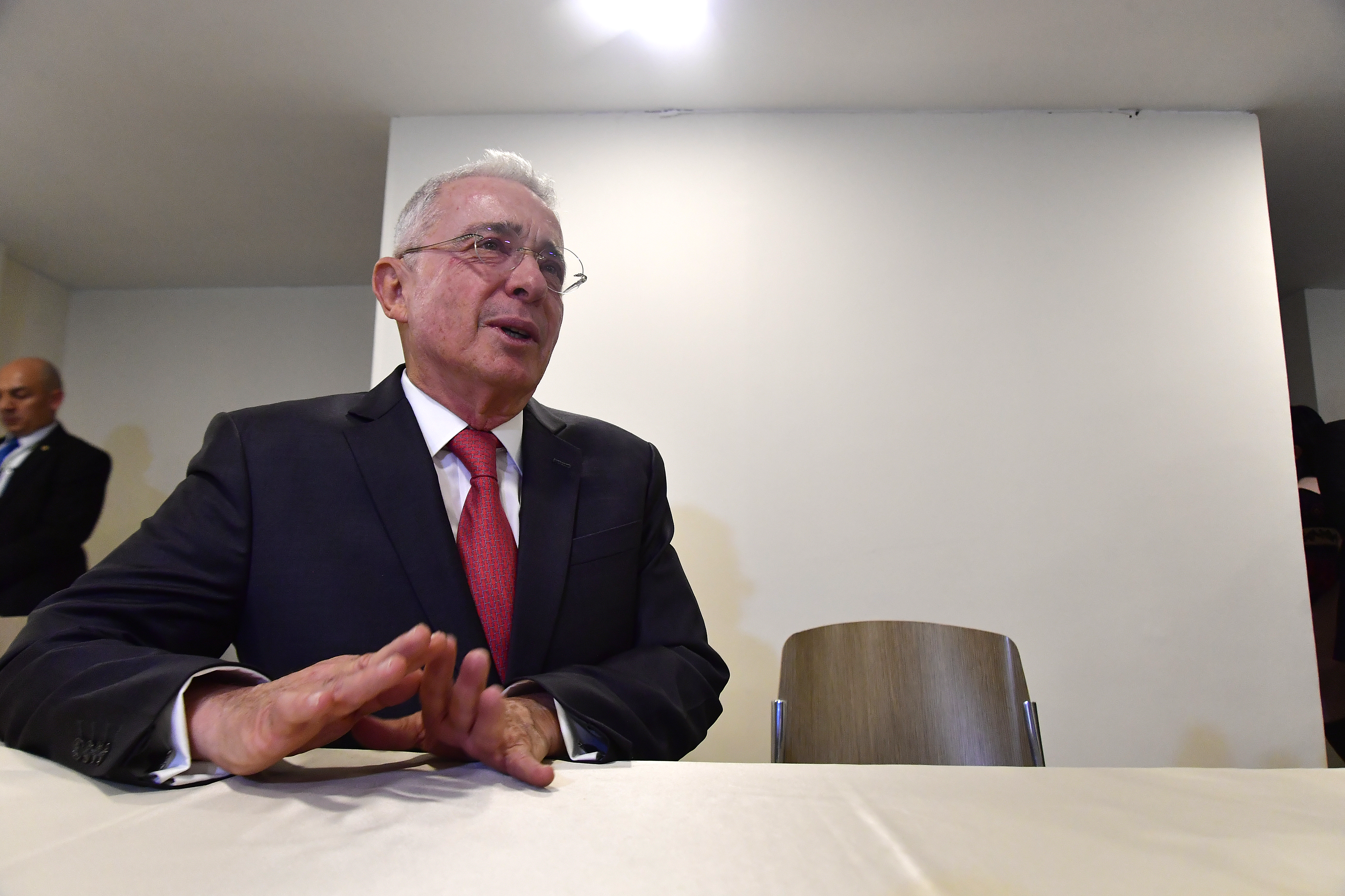 “Necesitamos un triunfo diario de la Selección Colombia”: Uribe celebró la victoria