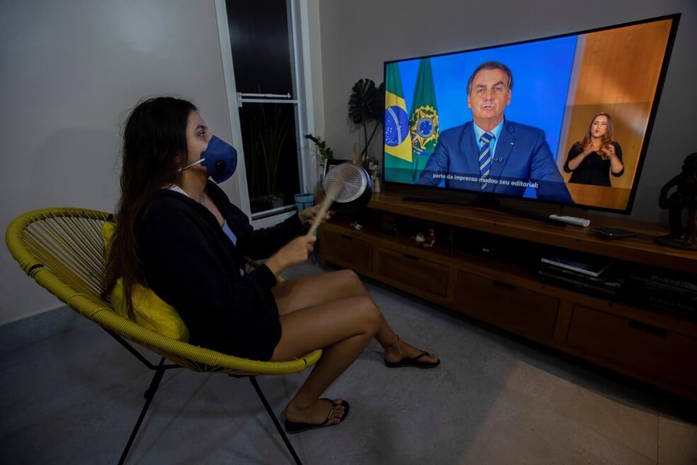 Cacerolazo contra Bolsonaro: brasileros piden acciones frente al coronavirus
