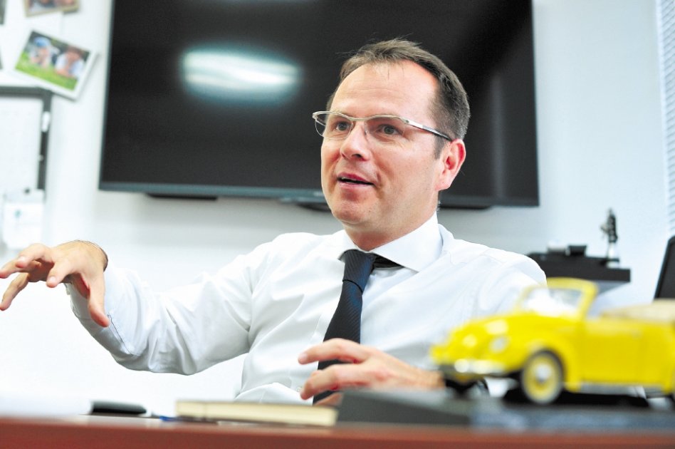 Porsche Colombia: de representante a importador