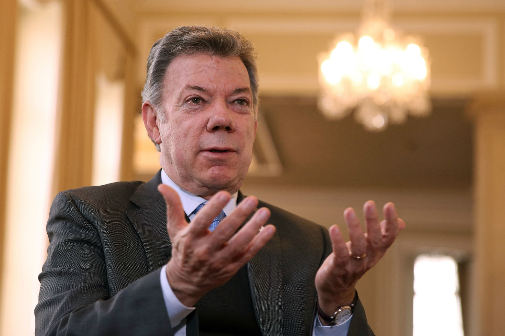 «Eso se llama dictadura»: Santos sobre situación en Venezuela