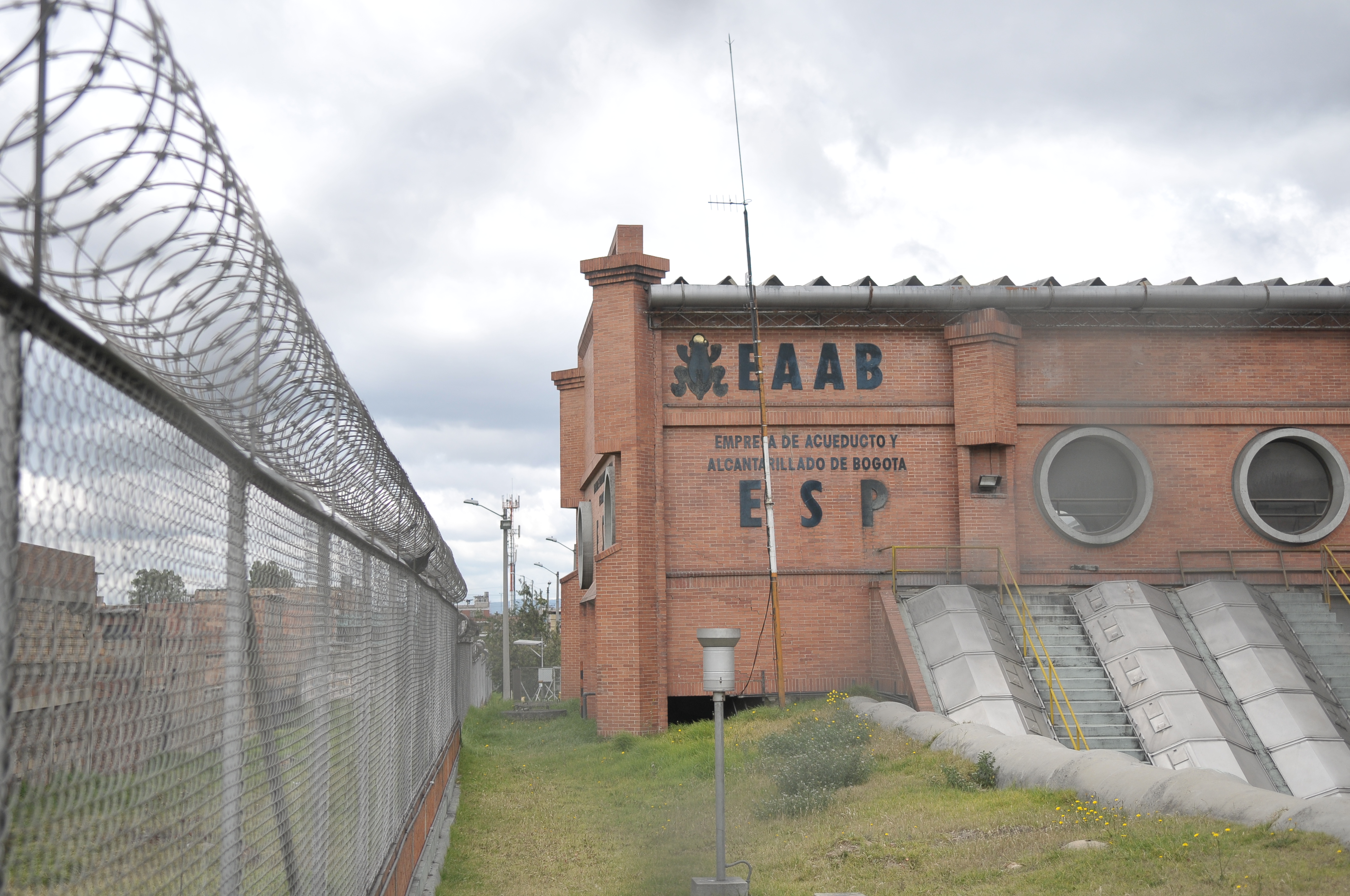 Contratista fue inhabilitado por cinco años por abandono de obras del Acueducto