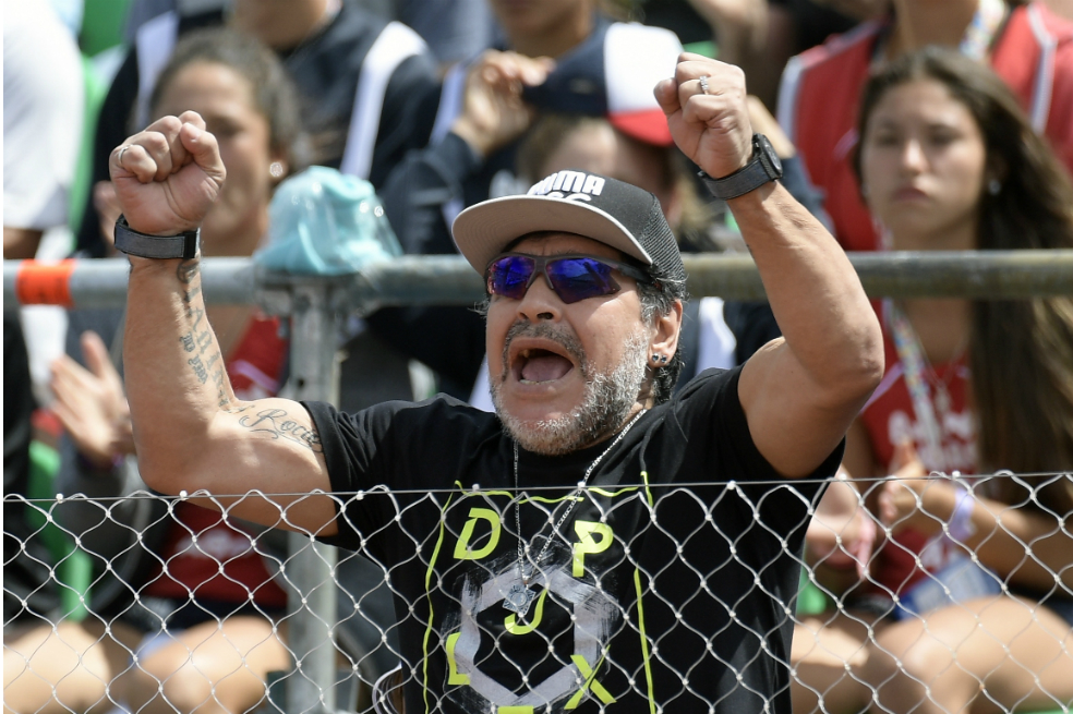 Es oficial: Maradona trabajará para la FIFA