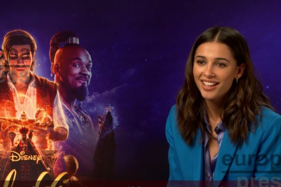 «Las princesas de Disney ahora tienen su propia historia», dice Naomi Scott
