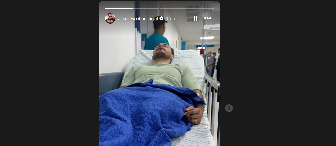 El cantante Alexis Escobar fue hospitalizado de urgencia ¿Qué le pasó?