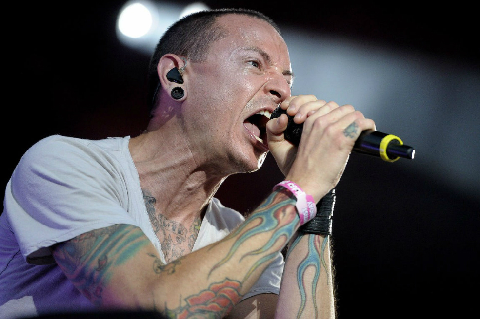 Linkin Park y otras bandas que pararon sus conciertos para proteger a sus fans