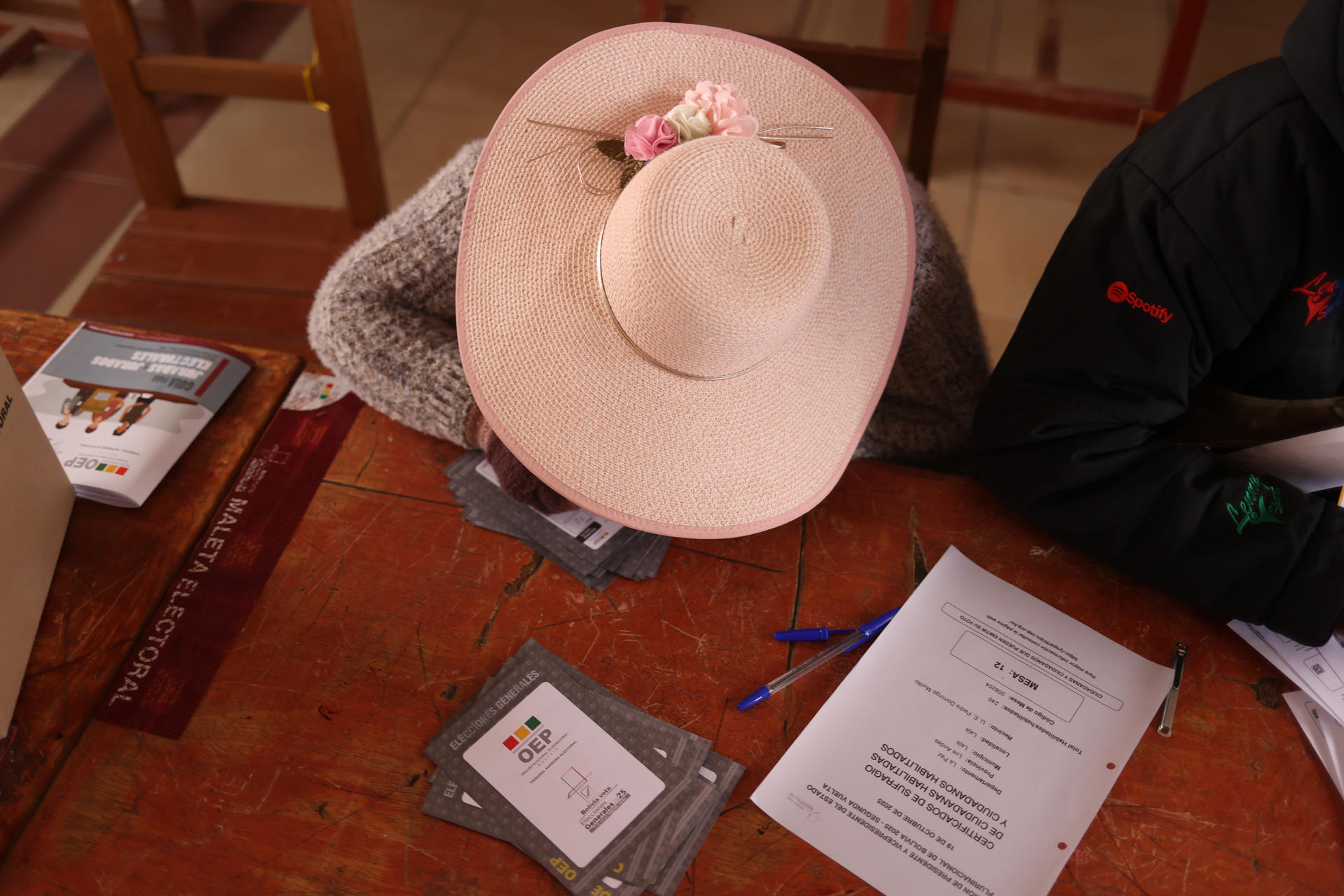 Elecciones en Bolivia: abren las urnas para un giro a la derecha que rompe 20 años del MAS