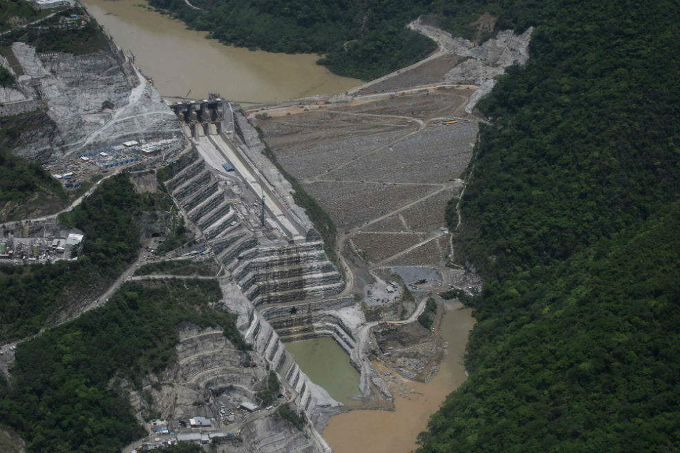 El lunes se termina de construir el muro que evitaría una mayor tragedia en Hidroituango: Ministro de Minas