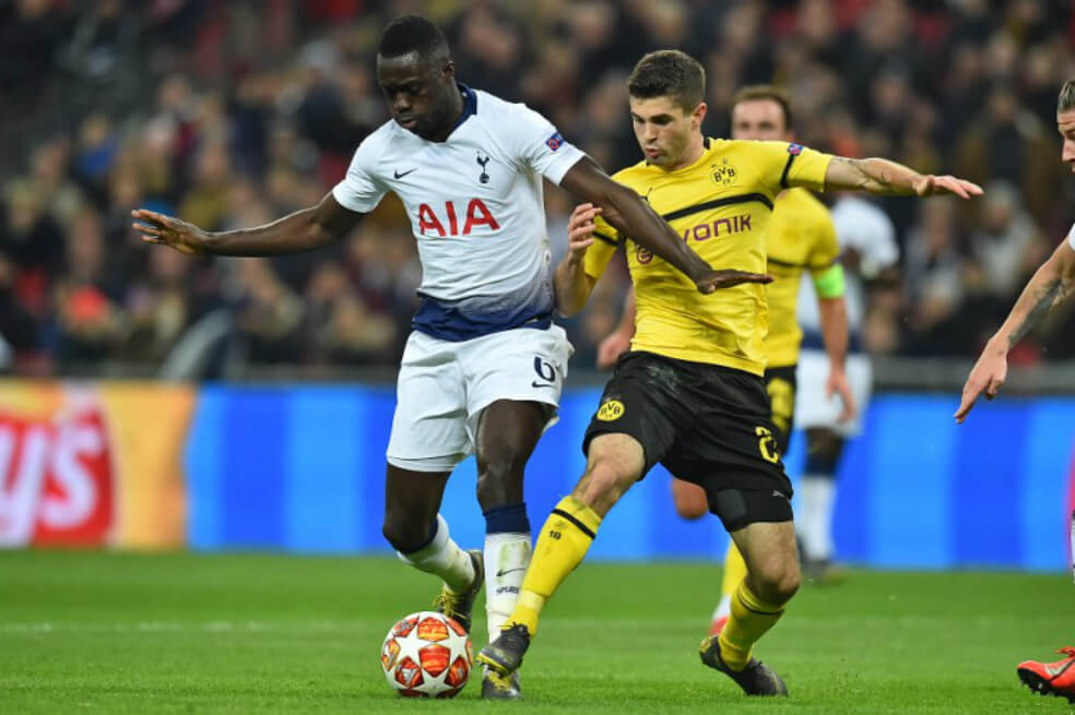 Dávinson Sánchez, todo el partido en triunfo del Tottenham sobre Borussia Dortmund