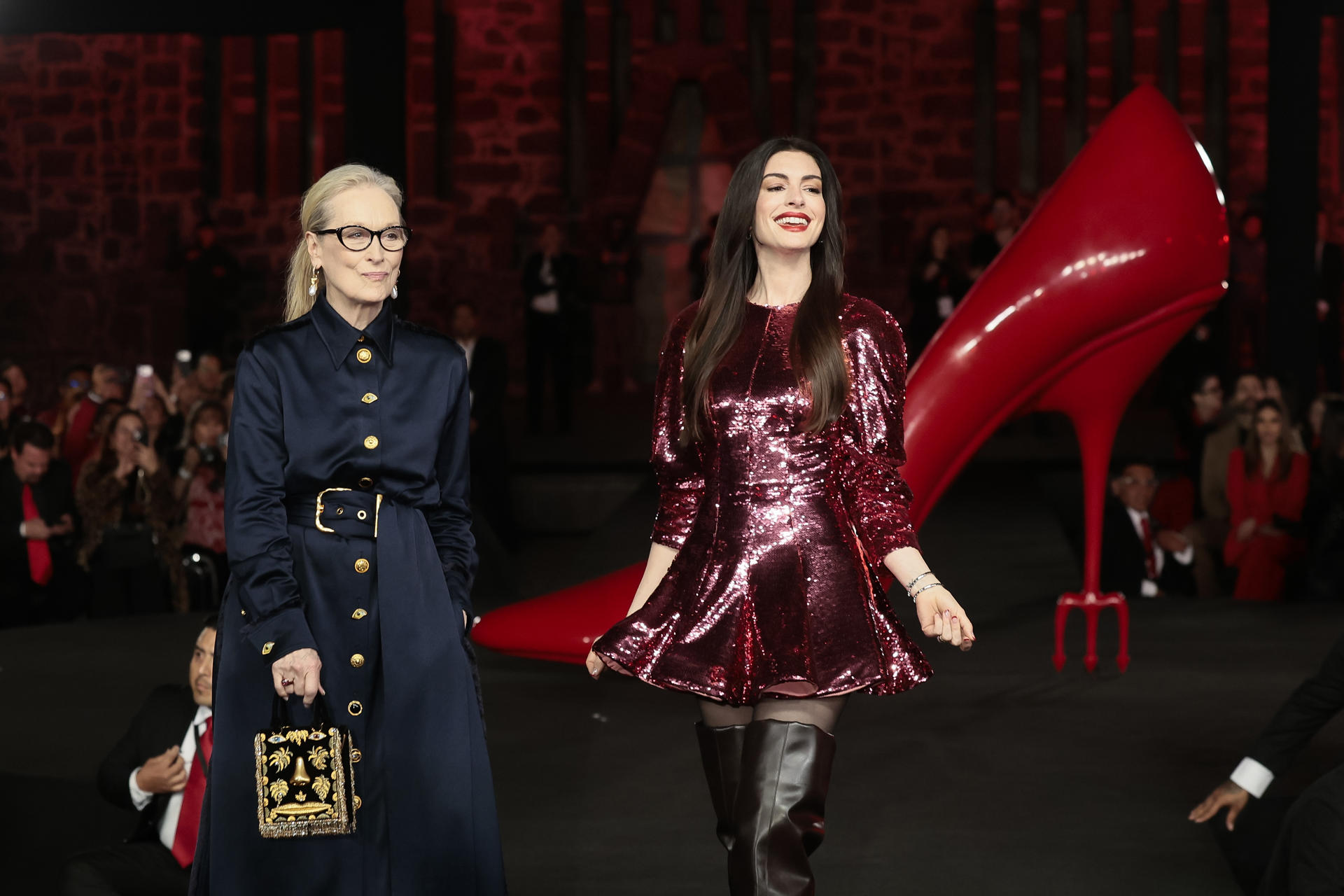 Anne Hathaway y Meryl Streep en México: ¿quién las vistió?