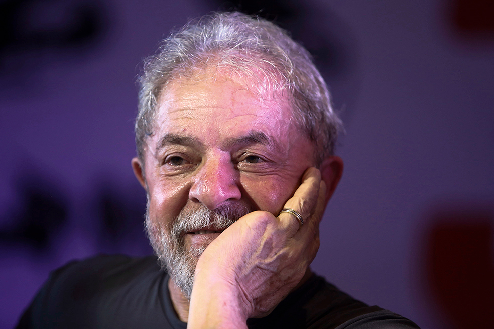Juez insiste y ordena liberar a Lula de inmediato