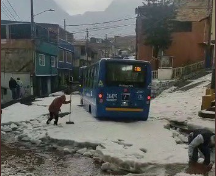 Idiger instala Puesto de Mando Unificado en San Cristóbal tras fuerte granizada