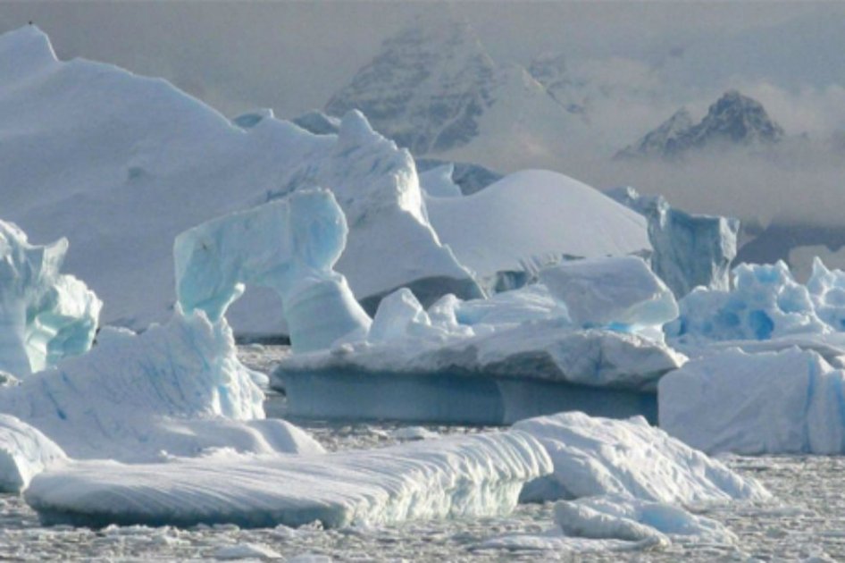 Deshielo en la Península Antártica, en el hemisferio sur