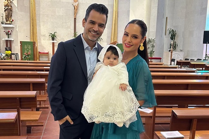 Así fue el bautizo de Luciana, hija de Ana Lucía Domínguez y Jorge Cárdenas. Fotos