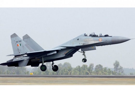 Identifican a víctimas de avión militar venezolano accidentado en frontera con Colombia