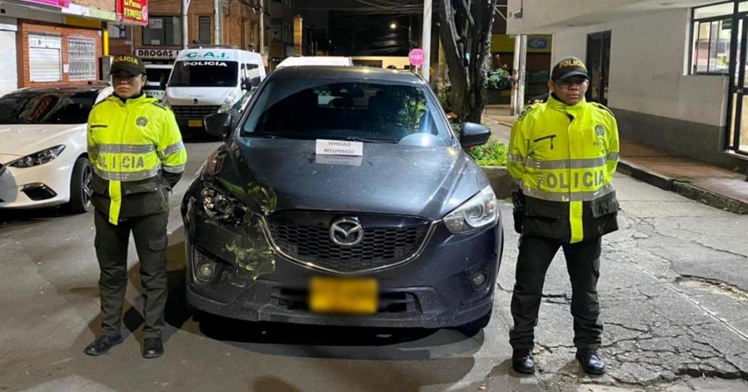 Menor de edad es capturado tras amenazar a una familia con arma y robar su carro