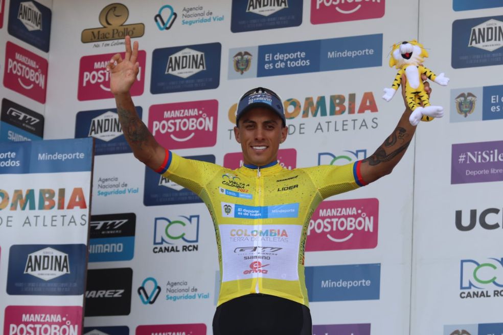 Óscar Quiroz, ganador de la cuarta etapa y nuevo líder de la Vuelta a Colombia
