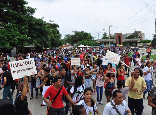 "Ser pilo no paga": estudiantes de la Universidad del Atlántico