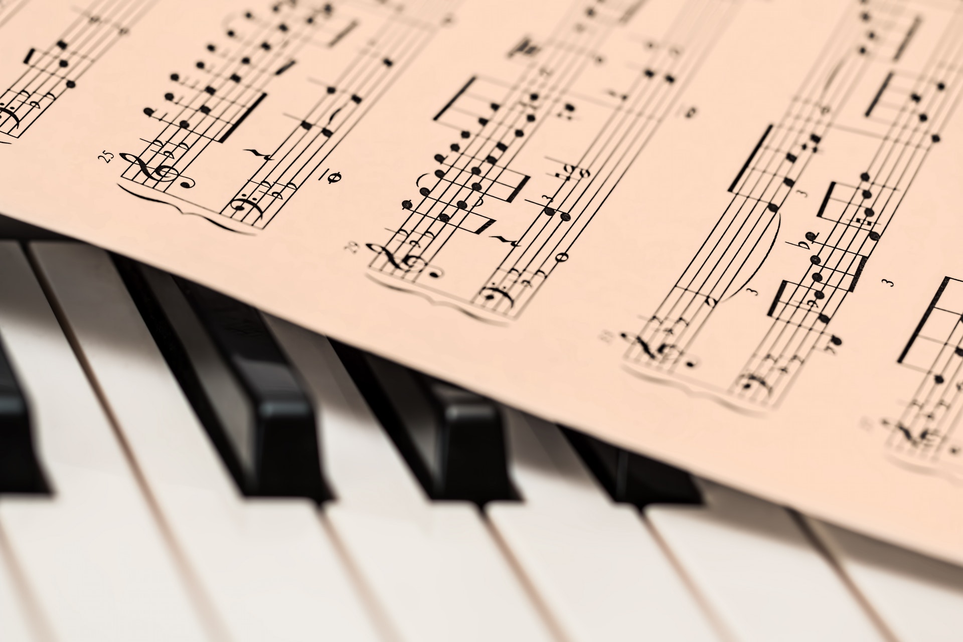 Este 7 de septiembre en el auditoriode la Biblioteca Virgilio Barcose realizará el "III Encuentro Música de Caámara de los Centros Filarmónicos" del Proyecto Educativo de la Orquesta Filarmónica de Bogotá.