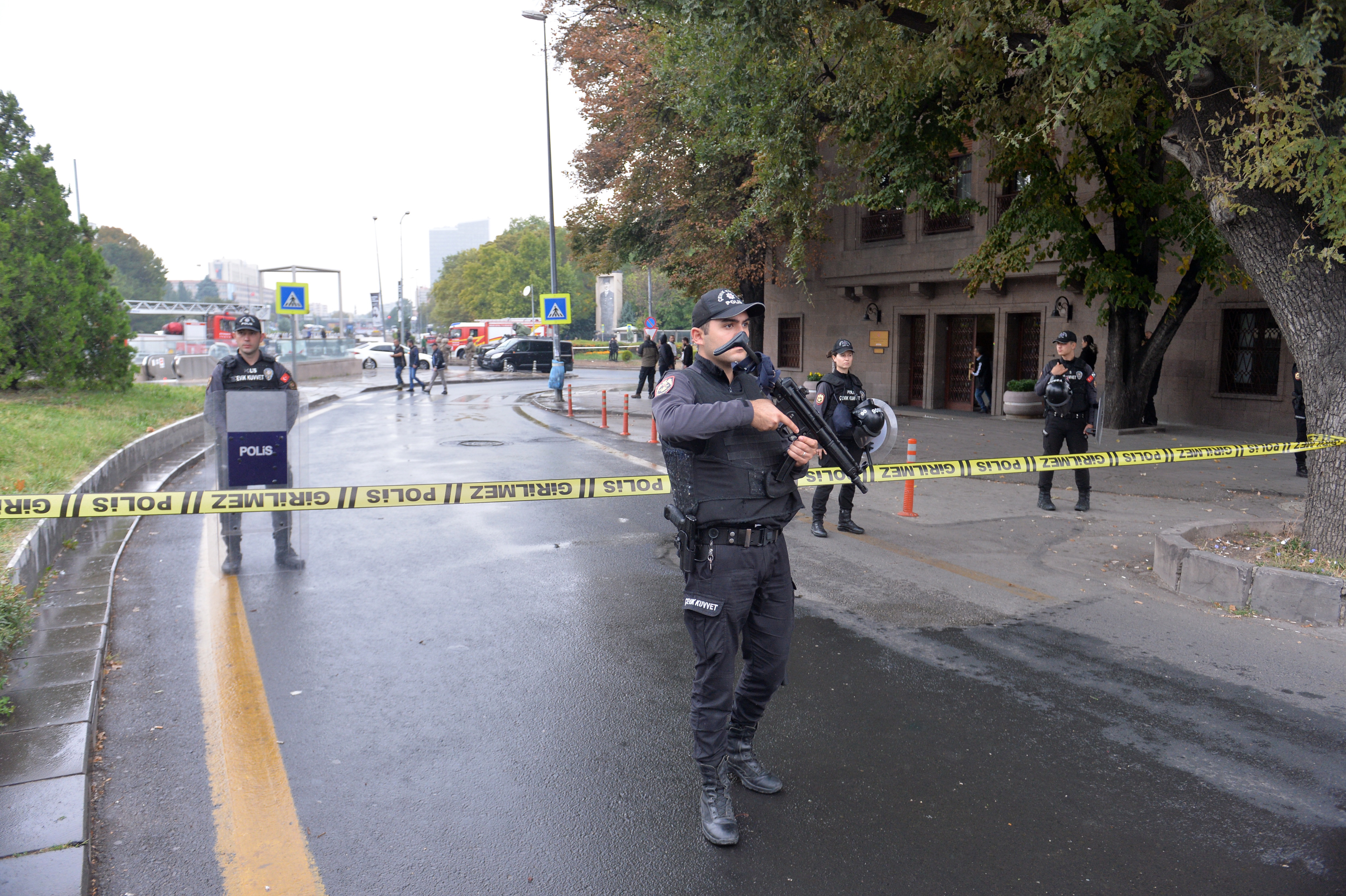 Atentado suicida contra el Ministerio del Interior de Turquía