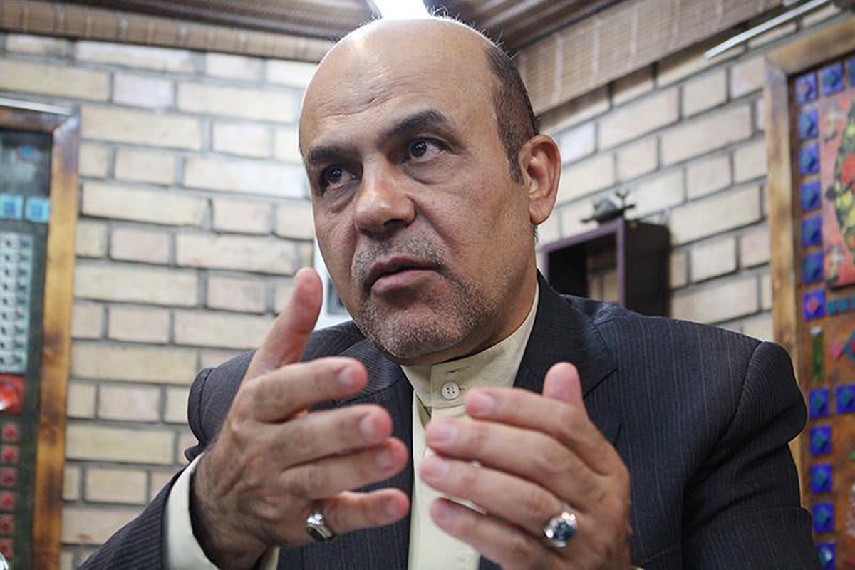 Irán sentencia a muerte a Alireza Akbari, exviceministro de Defensa