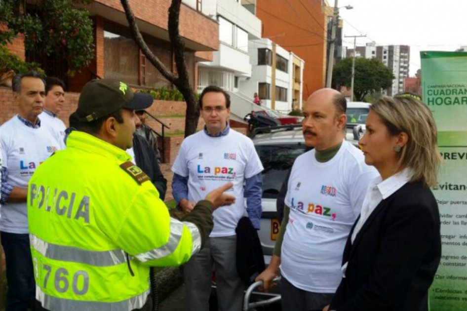 Vecinos deciden usar tecnología para evitar robos