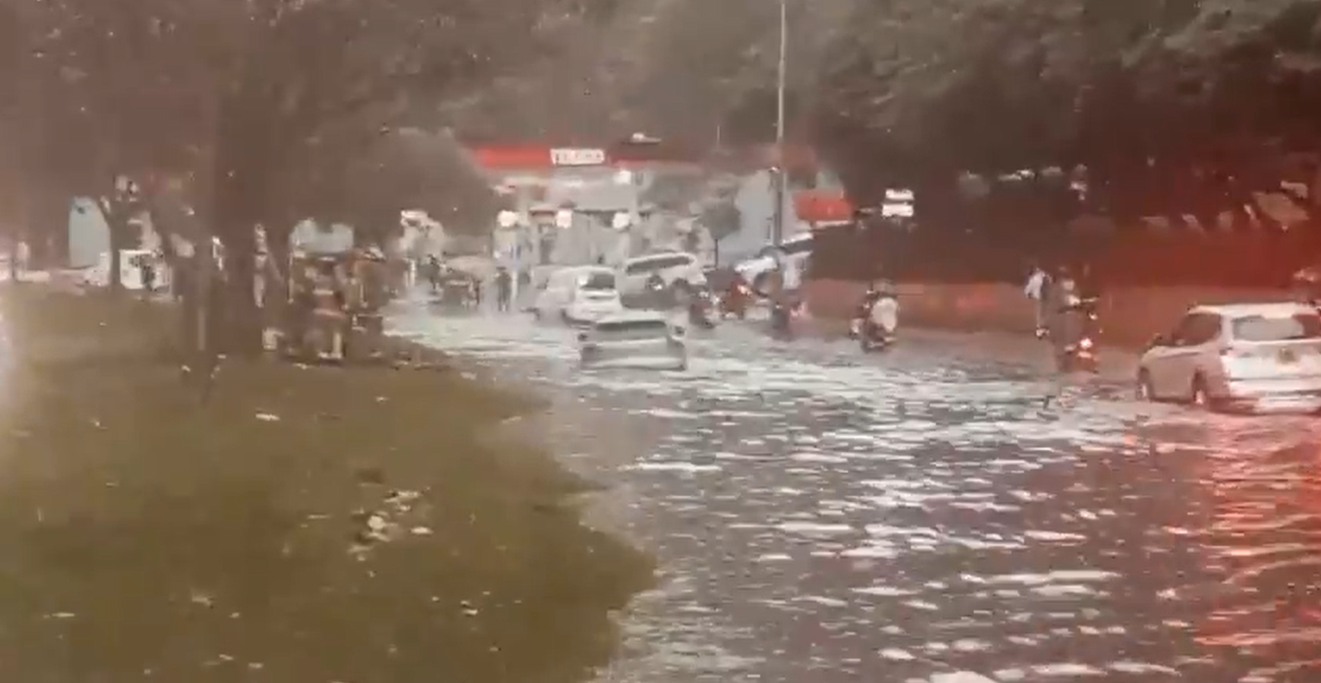 Movilidad hoy 22 de noviembre: cierran la carrera 7 con calle 123 por inundaciones