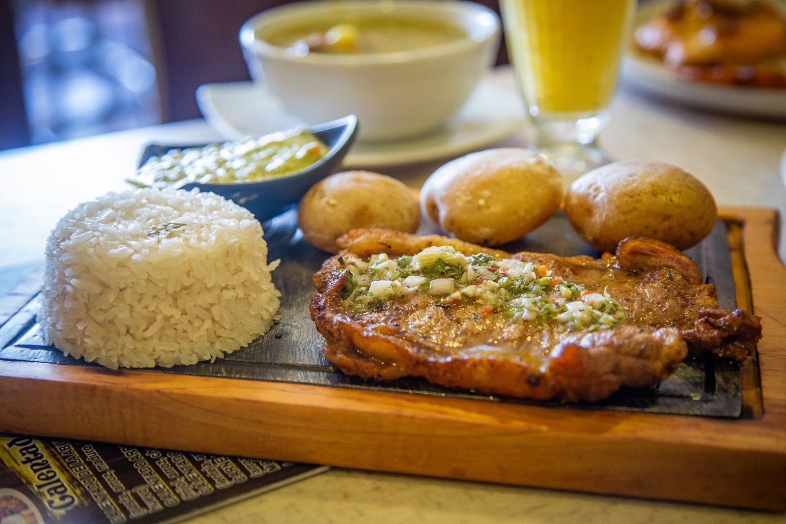 Barrio 20 julio estrena zona T, ofreciendo una nueva ruta gastronómica