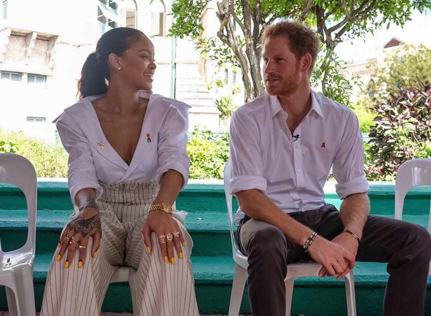 Rihanna y el Príncipe Harry se hacen la prueba de VIH