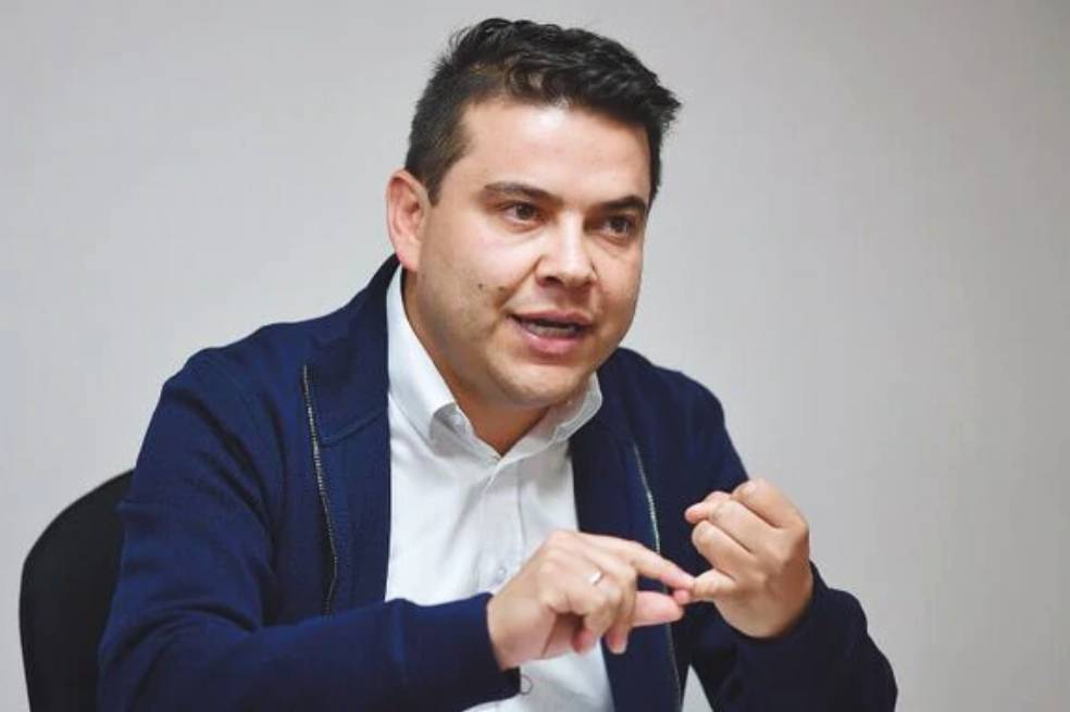 Nicolás García, Gobernador de Cundinamarca, da positivo por Covid-19